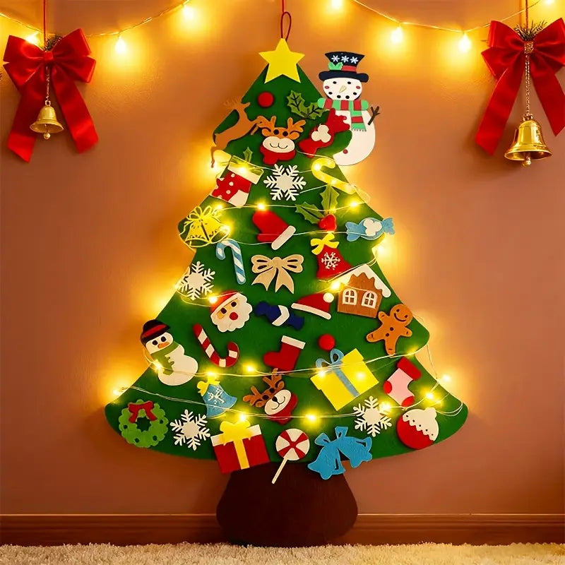 Brad de împodobit pentru copii (din material)